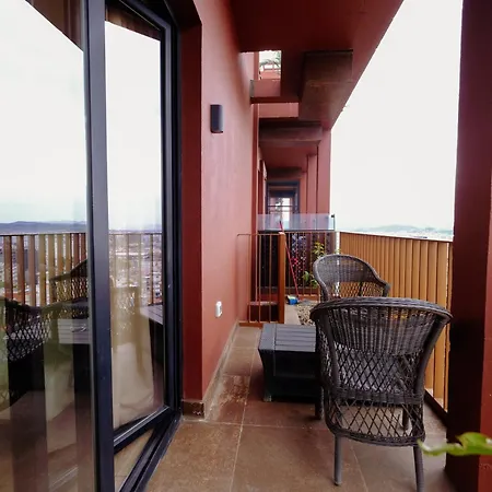 Albania Haven 15b アパート *