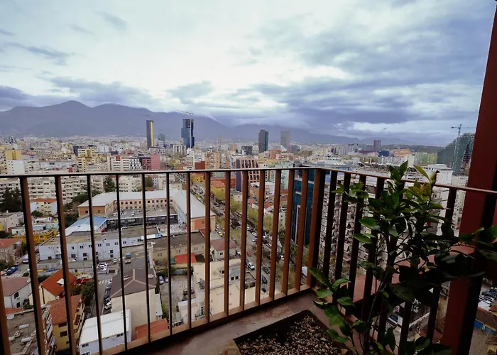 アパート Albania Haven 15b ティラナ